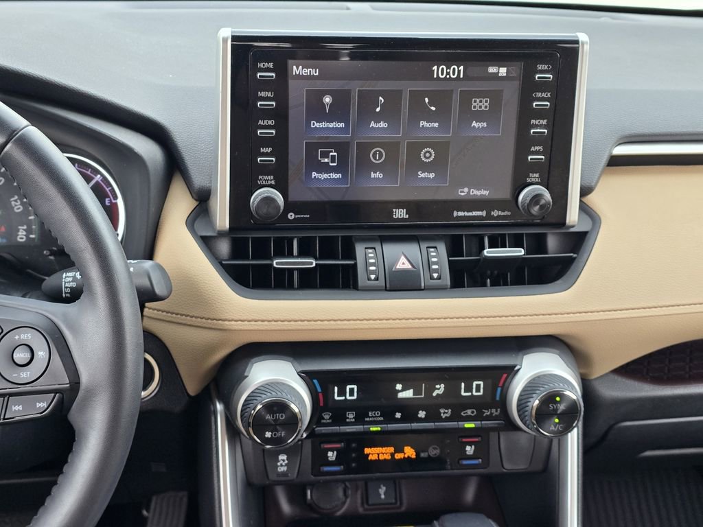 Used 2020 Toyota RAV4 Limited image 15