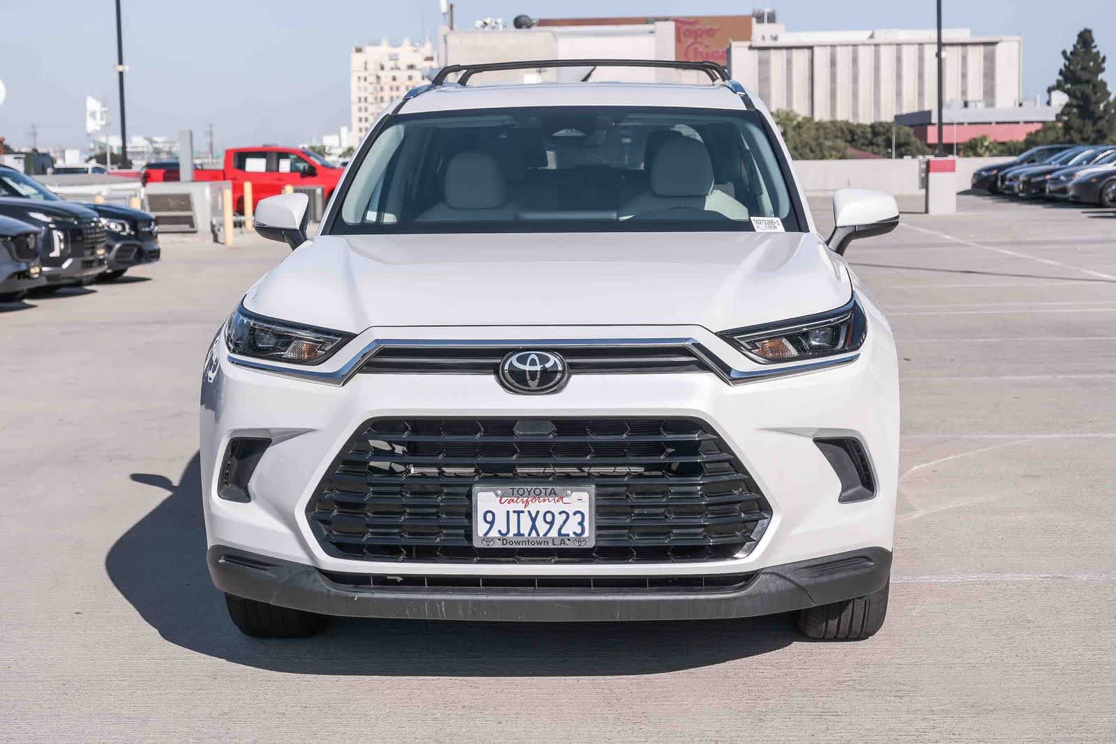 Certified 2024 Toyota Grand Highlander FWD image 2