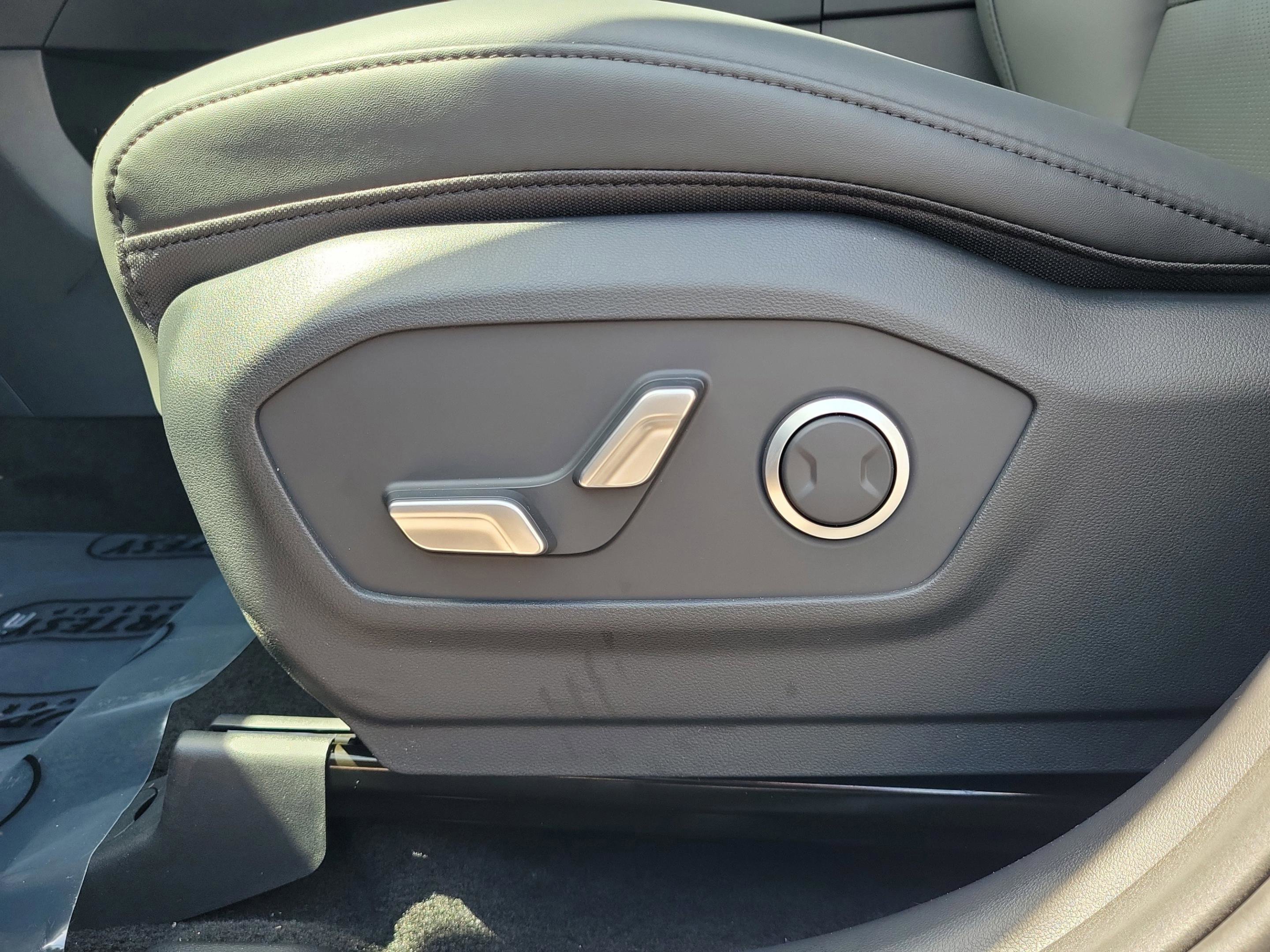 New 2026 Hyundai Santa Fe XRT image 10