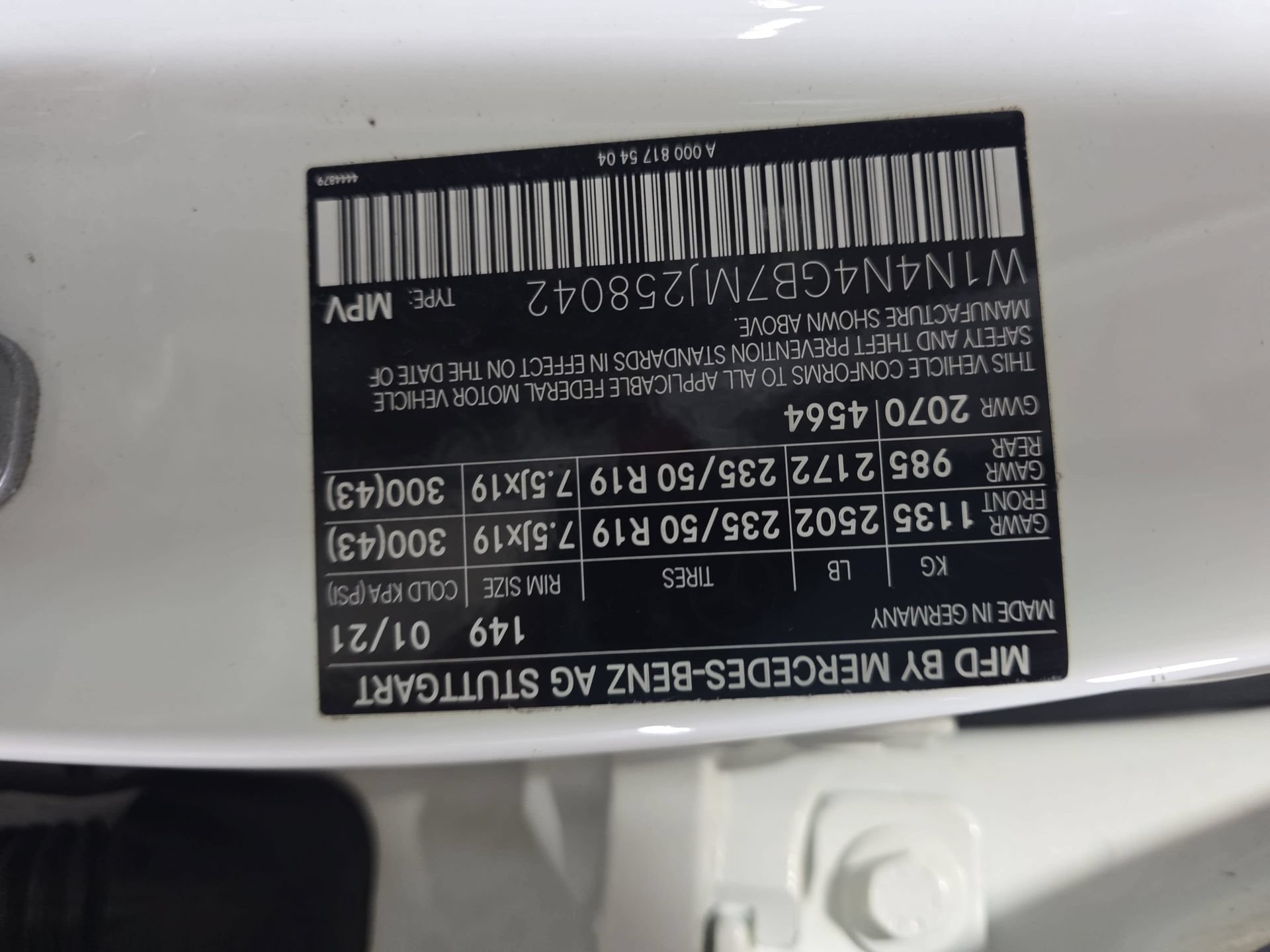 Used 2021 Mercedes-Benz GLA 250 w/ Premium Package image 34