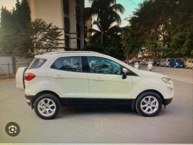 Used 2021 Ford EcoSport SE w/ SE Convenience Package FWD image 3