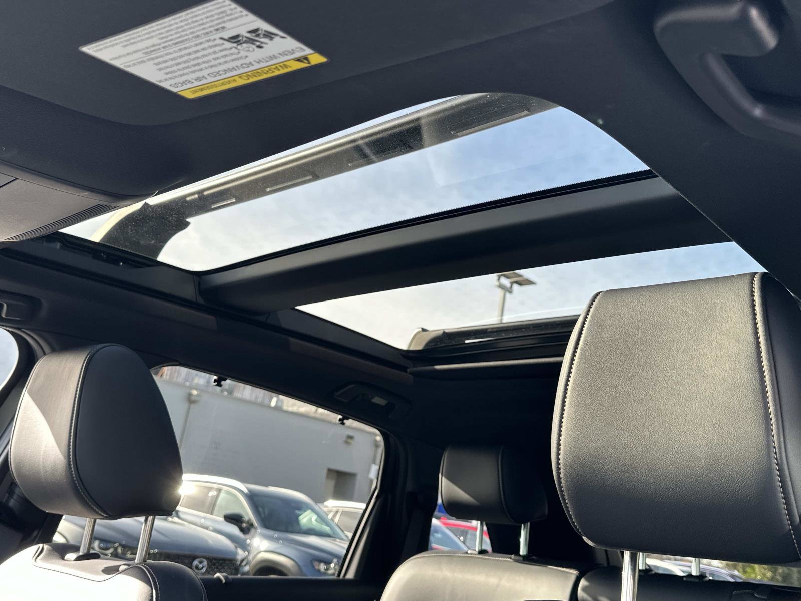 Used 2025 MAZDA CX-70 Plug-In Hybrid w/ Premium Plus image 18