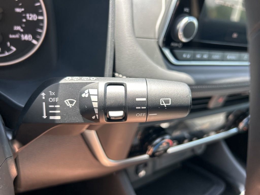 New 2026 Nissan Rogue SV image 28