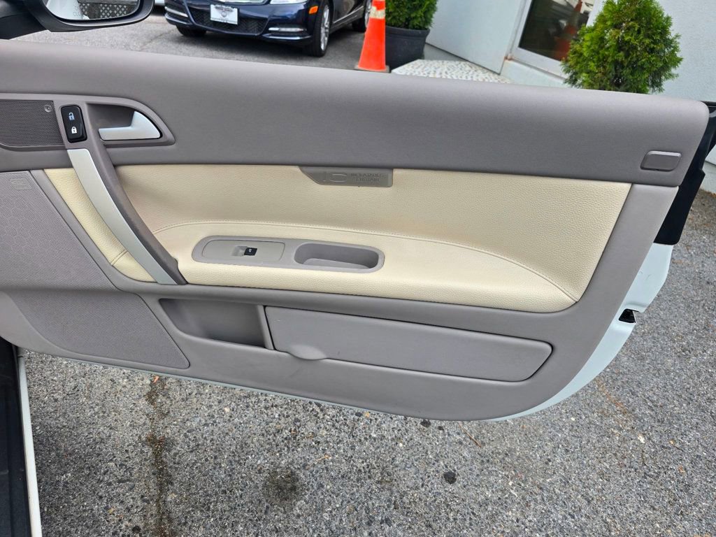 Used 2011 Volvo C70 T5 w/ Convenience Pkg FWD image 21