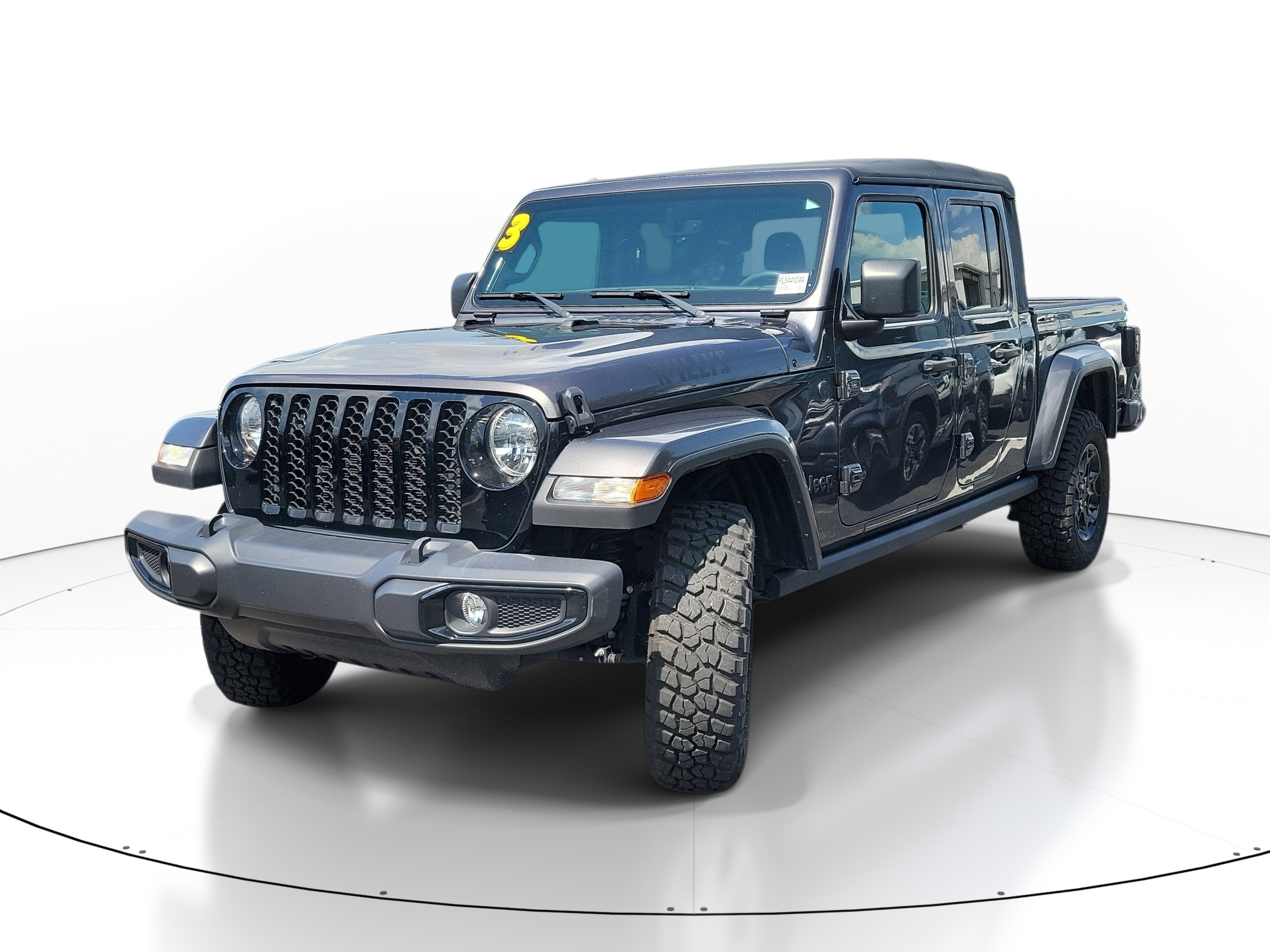 Used 2023 Jeep Gladiator Sport AWD/4WD image 3
