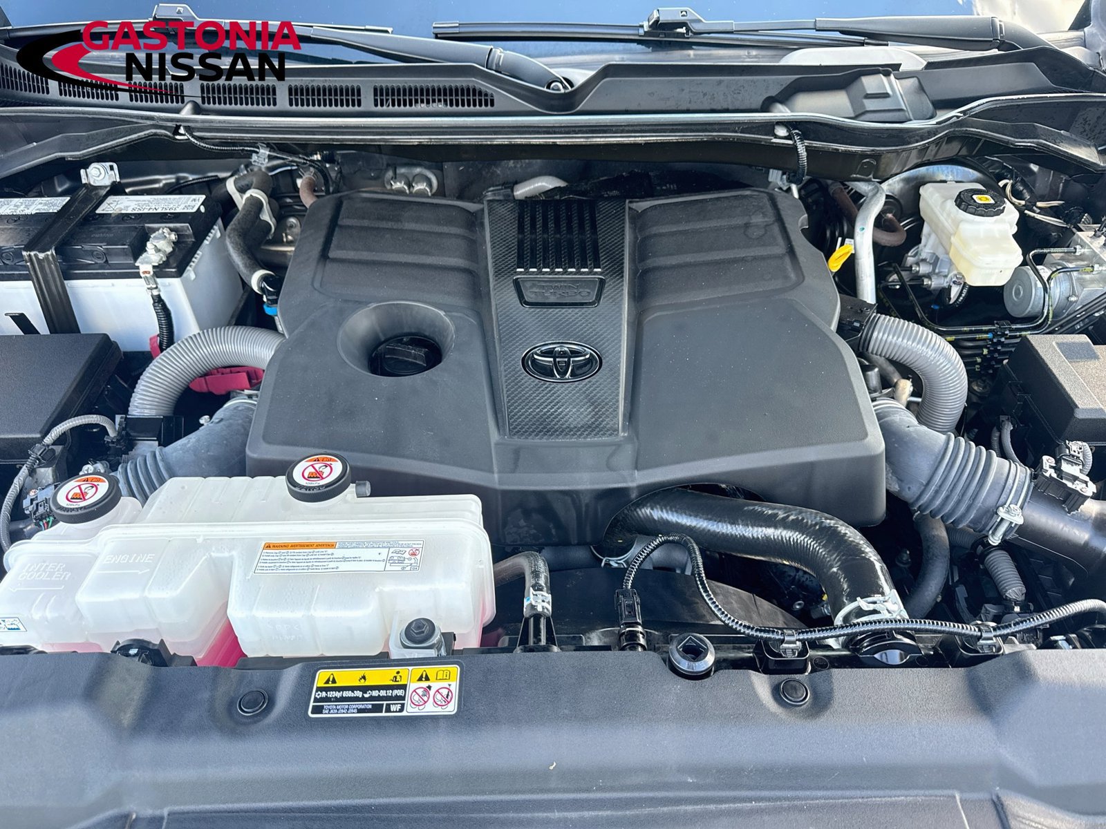 Used 2024 Toyota Tundra SR5 AWD/4WD image 38