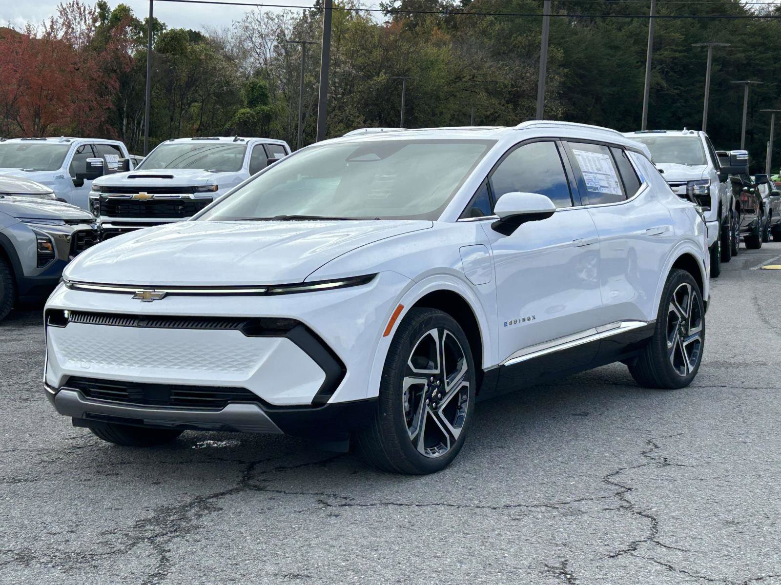 New 2026 Chevrolet Equinox EV LT image 7