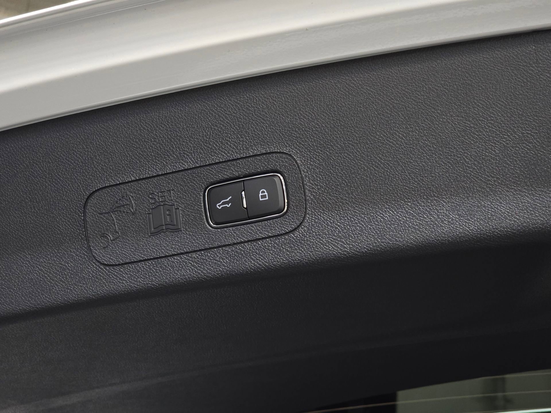 New 2026 Lincoln Aviator Black Label w/ Jet Appearance Package image 10