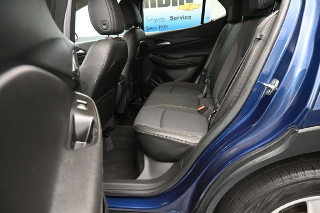 Used 2022 Buick Encore GX Preferred w/ Cold Weather Comfort Package AWD/4WD image 8