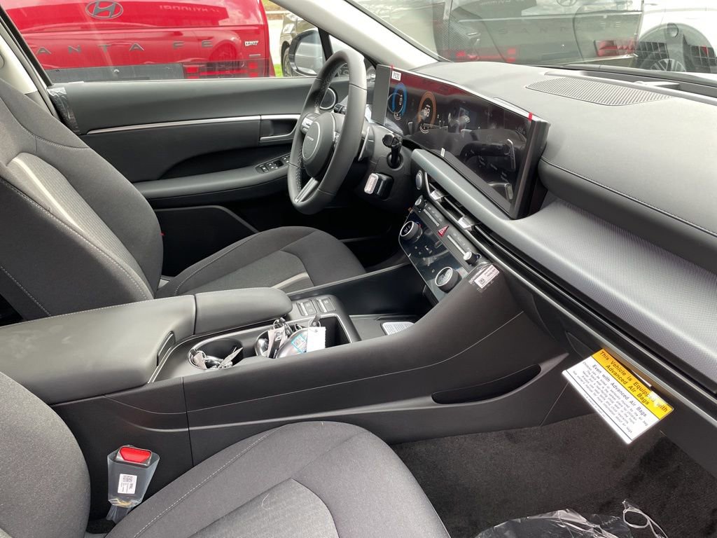 New 2026 Hyundai Sonata SEL AWD/4WD image 8