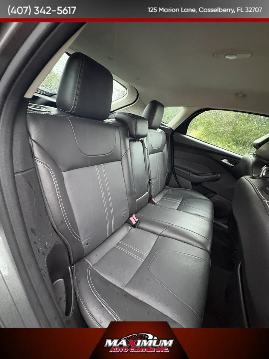 Used 2014 Ford Focus SE w/ Equipment Group 201A FWD image 18