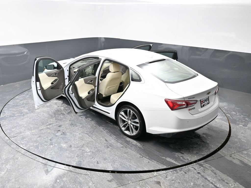 Used 2024 Chevrolet Malibu LT image 60