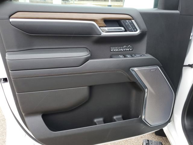 Used 2025 Chevrolet Silverado 1500 High Country image 20