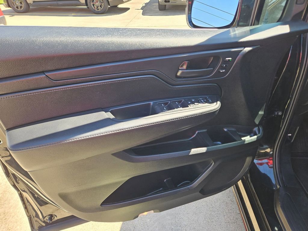 Used 2025 Honda Odyssey Sport-L image 14