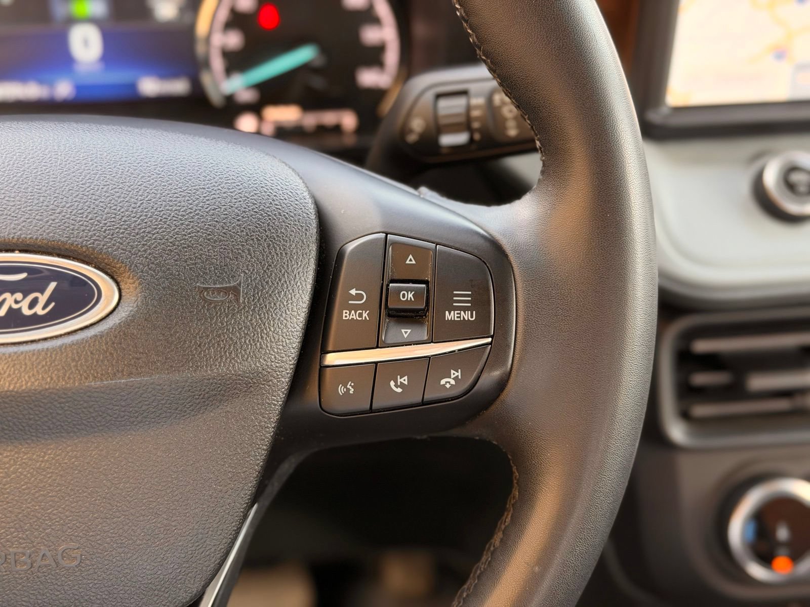 Used 2023 Ford Maverick Lariat w/ Lariat Luxury Package AWD/4WD image 40