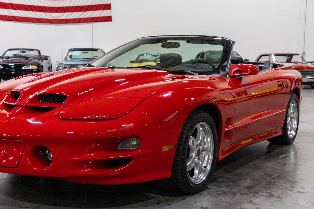 Used 2001 Pontiac Firebird Trans Am RWD image 28