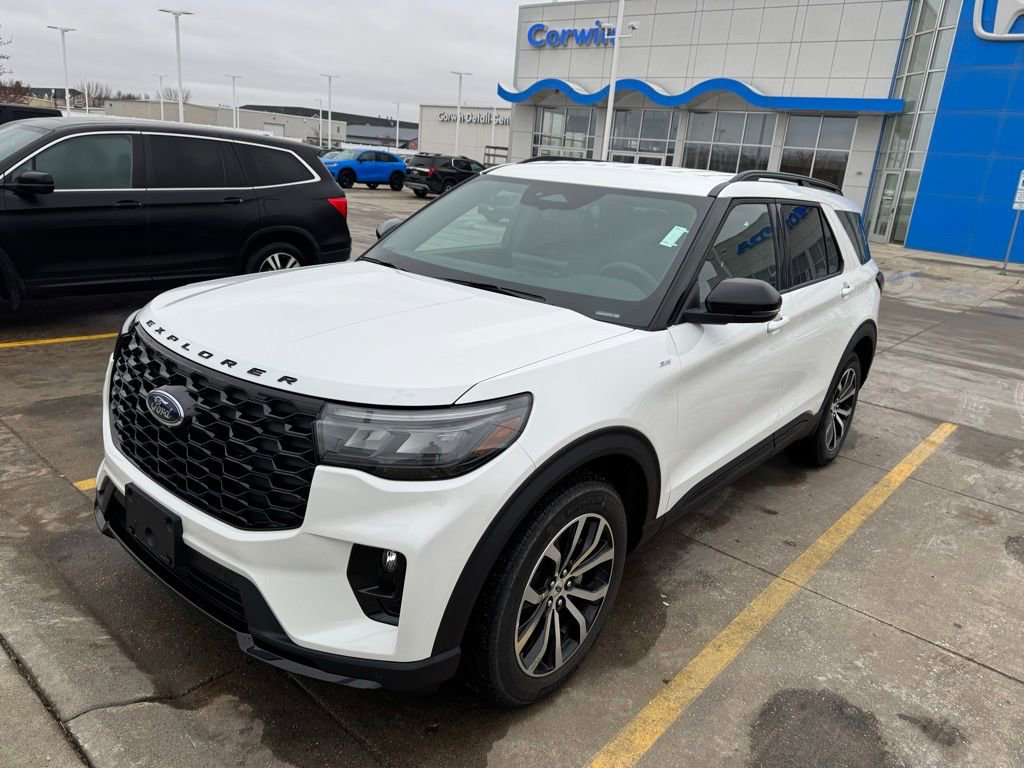 Used 2026 Ford Explorer ST-Line image 8