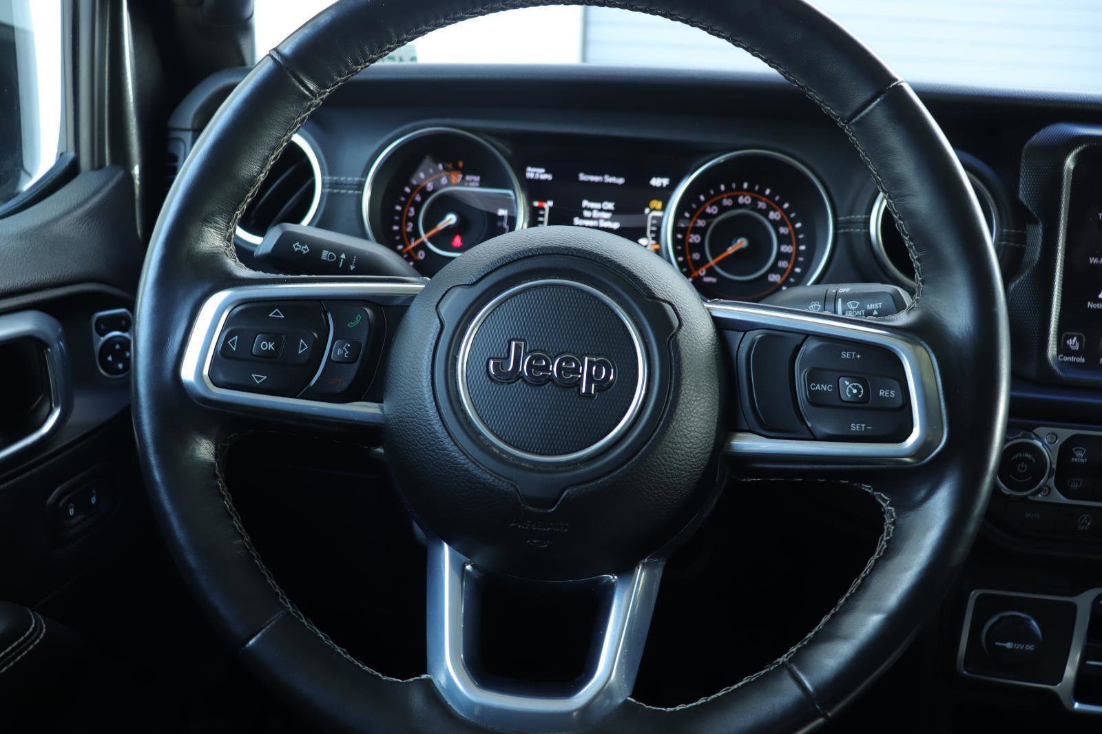 Used 2021 Jeep Gladiator Overland w/ Popular Equipment Package image 23