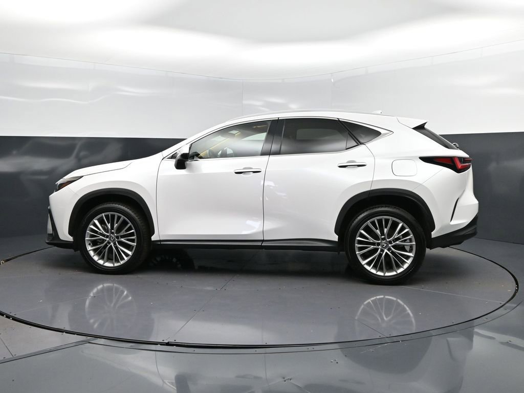 Certified 2025 Lexus NX 350 AWD w/ Accessory Package (2T) image 4