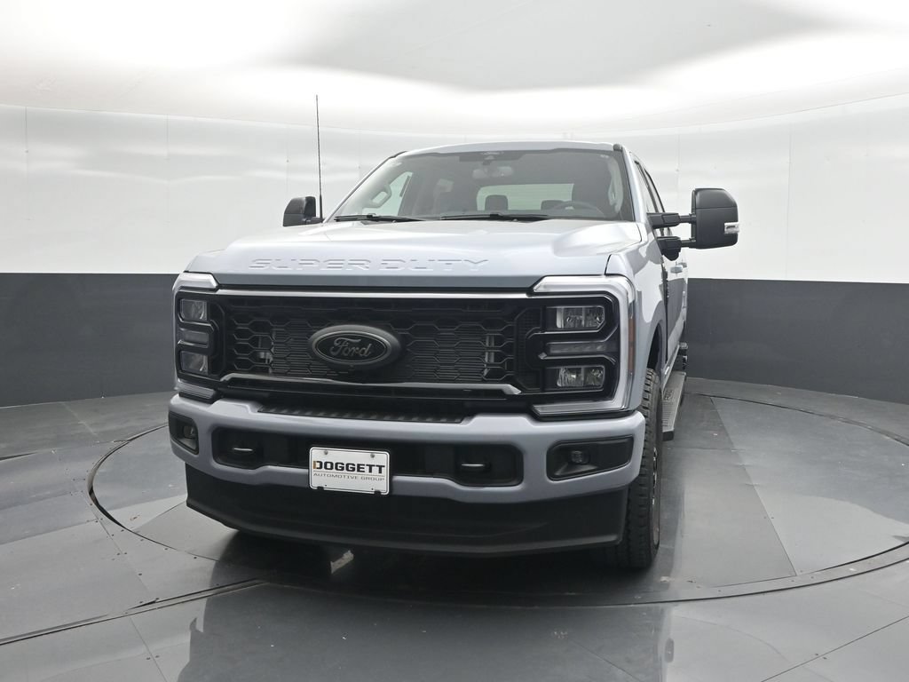 New 2026 Ford F250 Lariat w/ Black Appearance Package AWD/4WD image 5