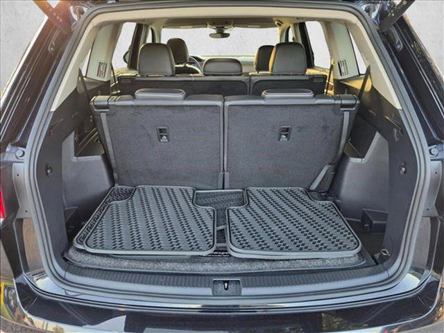 Used 2024 Volkswagen Atlas SE FWD image 6