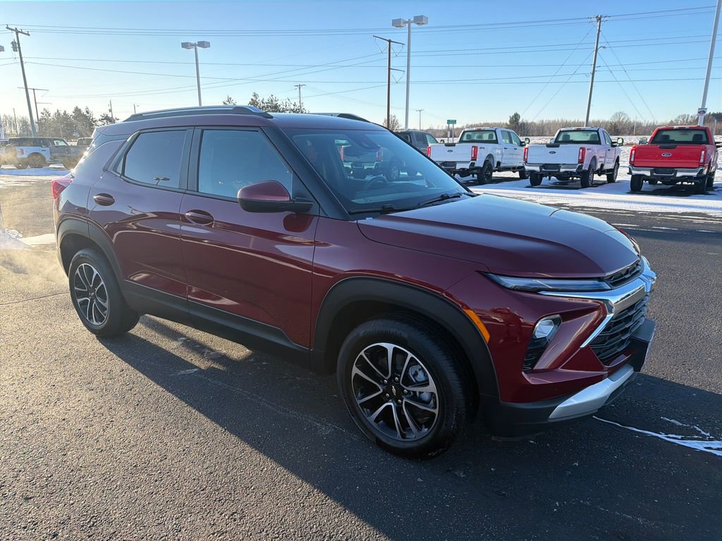 Used 2025 Chevrolet TrailBlazer LT image 7