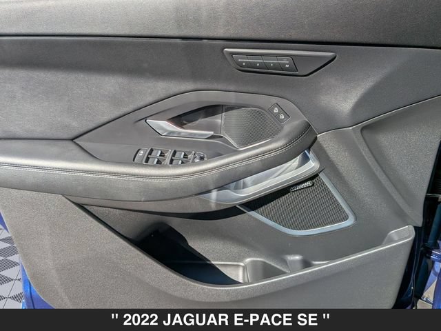 Used 2022 Jaguar E-PACE SE AWD/4WD image 10