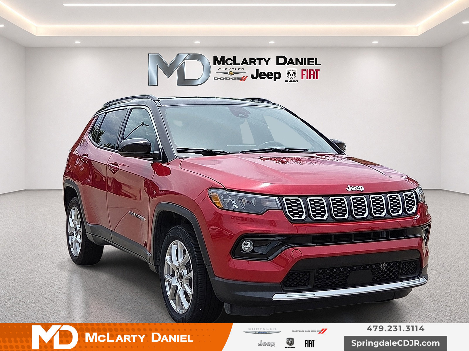 Used 2025 Jeep Compass Limited AWD/4WD image 1