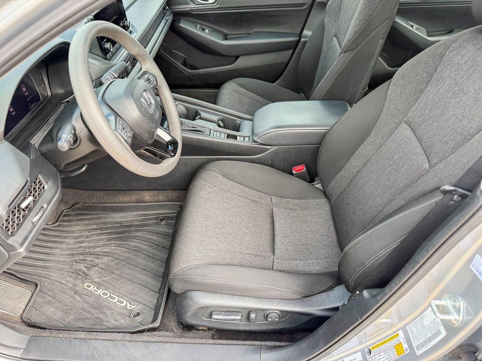 Used 2025 Honda Accord SE image 9