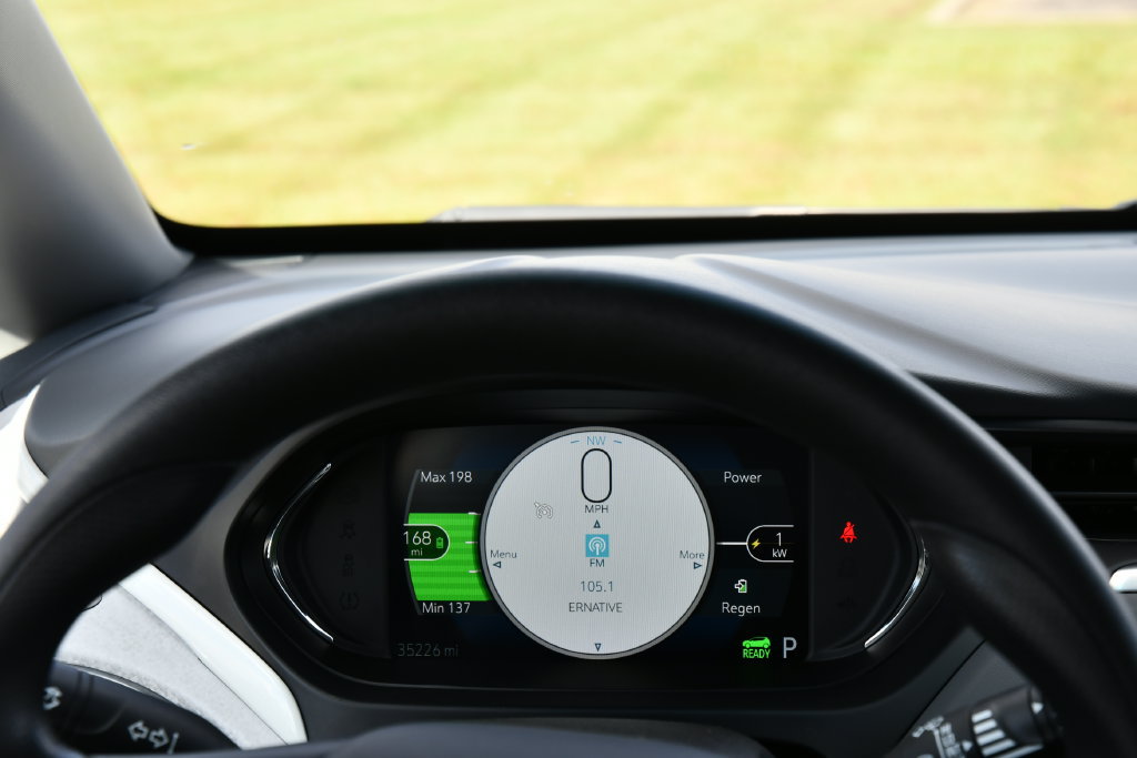 Used 2021 Chevrolet Bolt LT FWD image 29