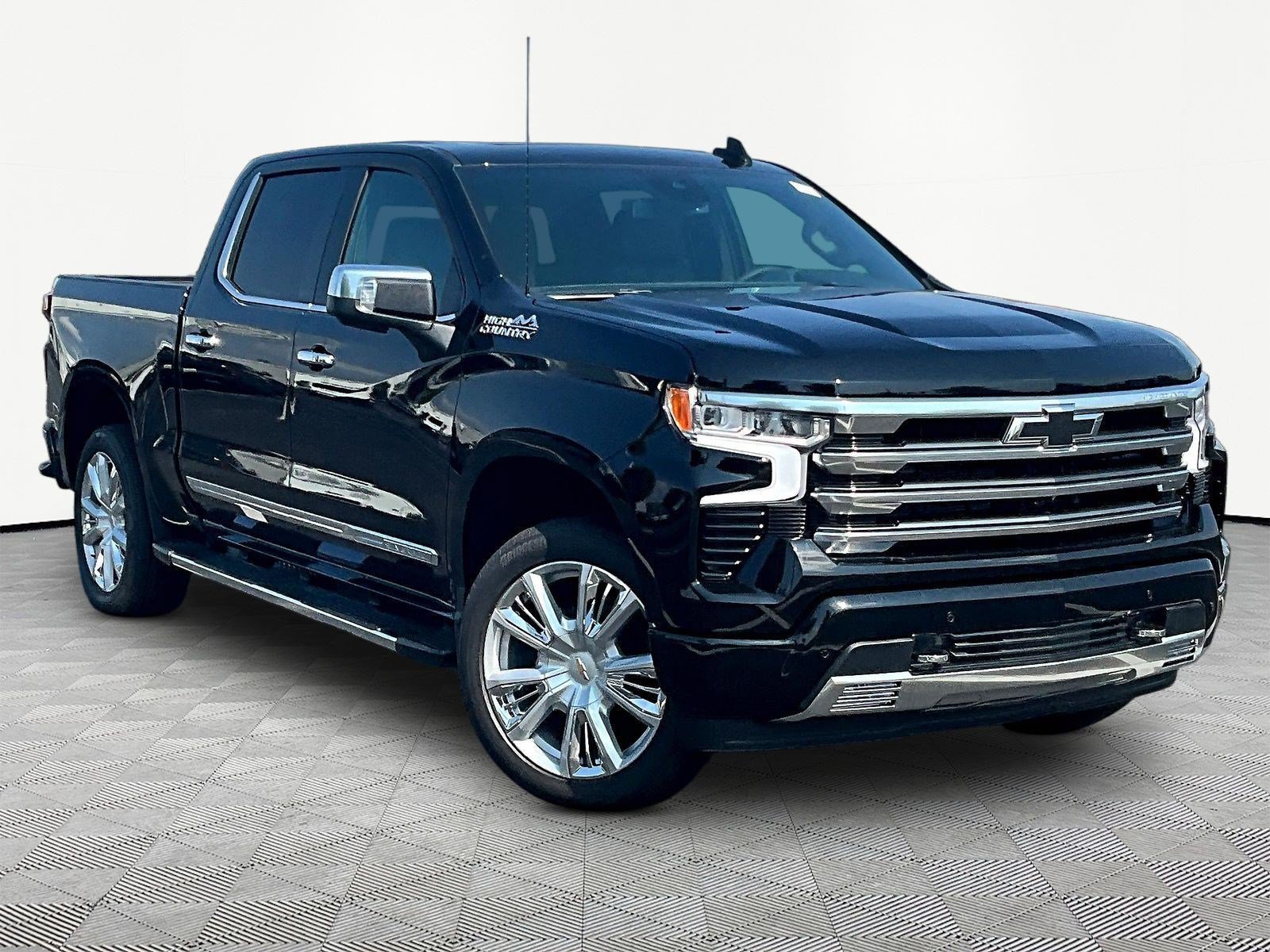 New 2026 Chevrolet Silverado 1500 High Country w/ High Country Premium Package AWD/4WD image 3