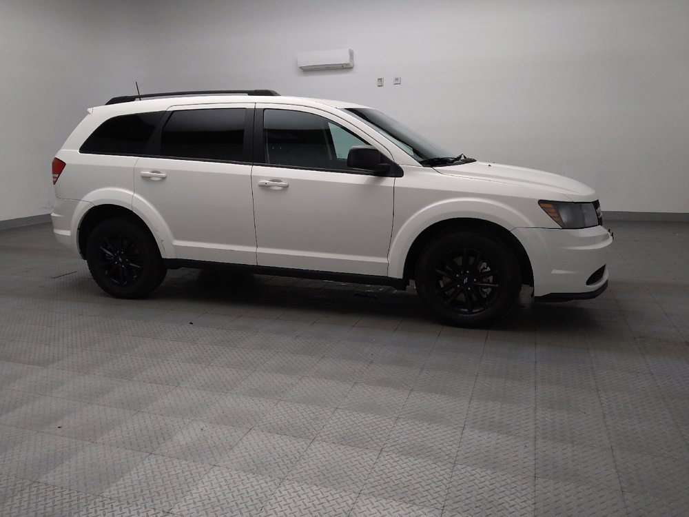 Used 2020 Dodge Journey SE w/ SE Popular Equipment Group image 11