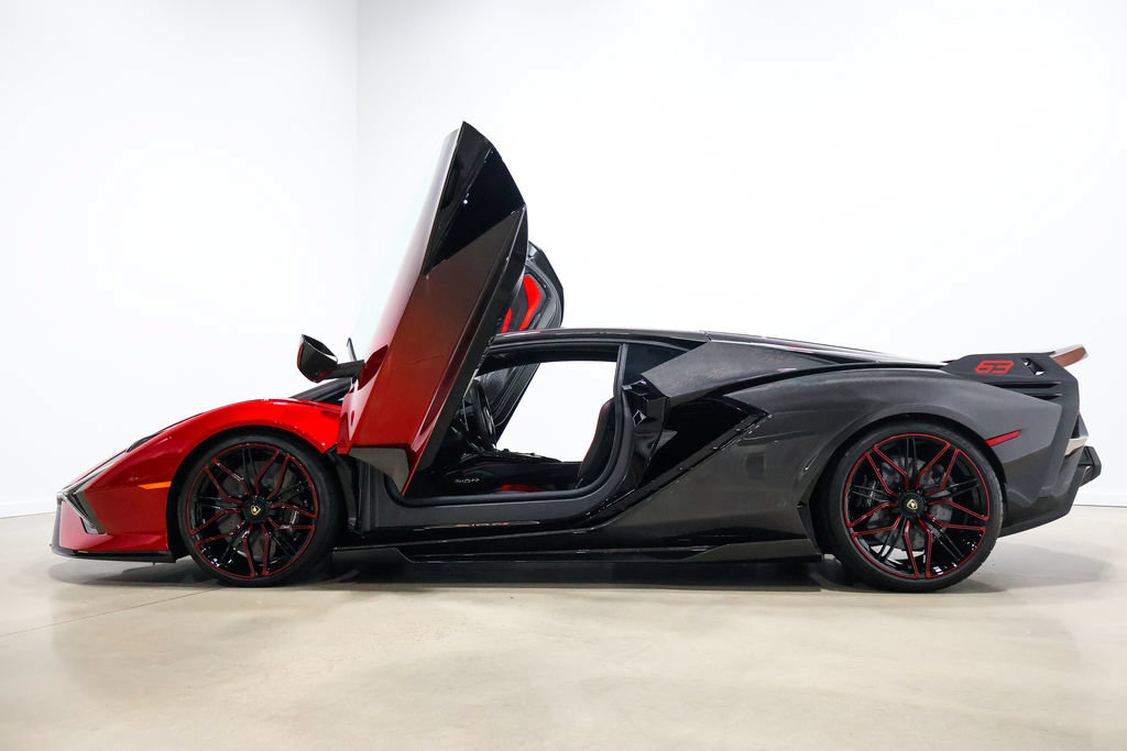 Used 2021 Lamborghini Sian Coupe AWD/4WD image 15