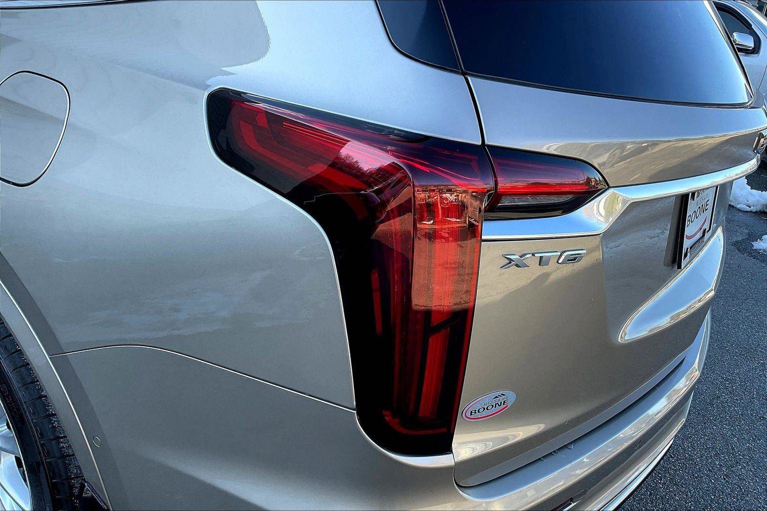 Used 2023 Cadillac XT6 Luxury image 32