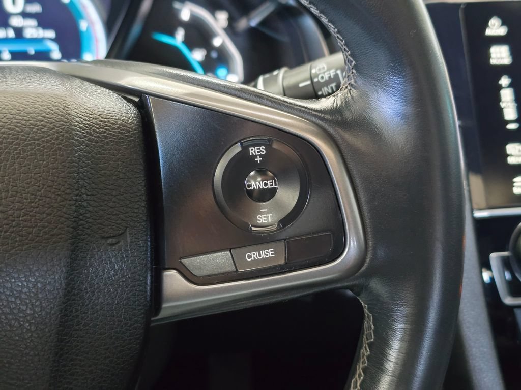 Used 2018 Honda Civic EX-L image 18