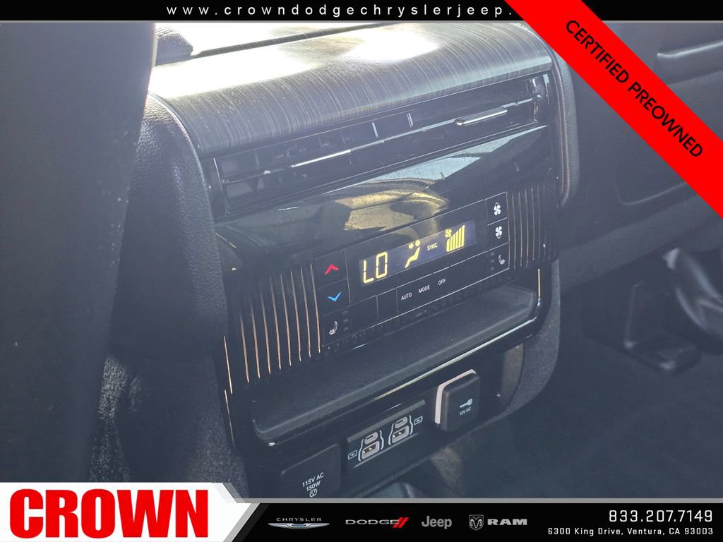 Certified 2024 Jeep Wagoneer Series II AWD/4WD image 20