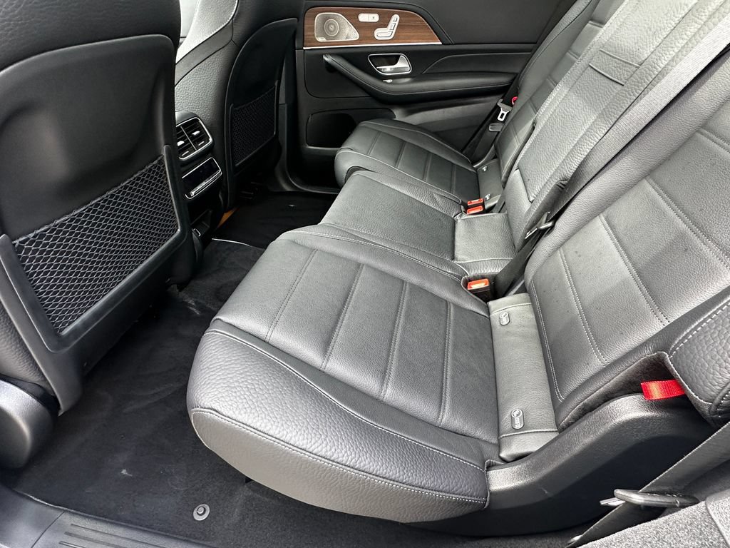 Certified 2025 Mercedes-Benz GLS 580 4MATIC image 24