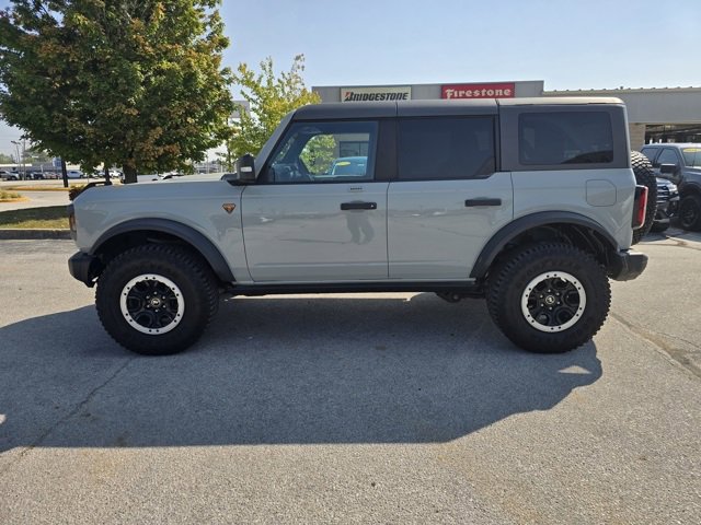 Used 2023 Ford Bronco Badlands w/ Sasquatch Package image 6