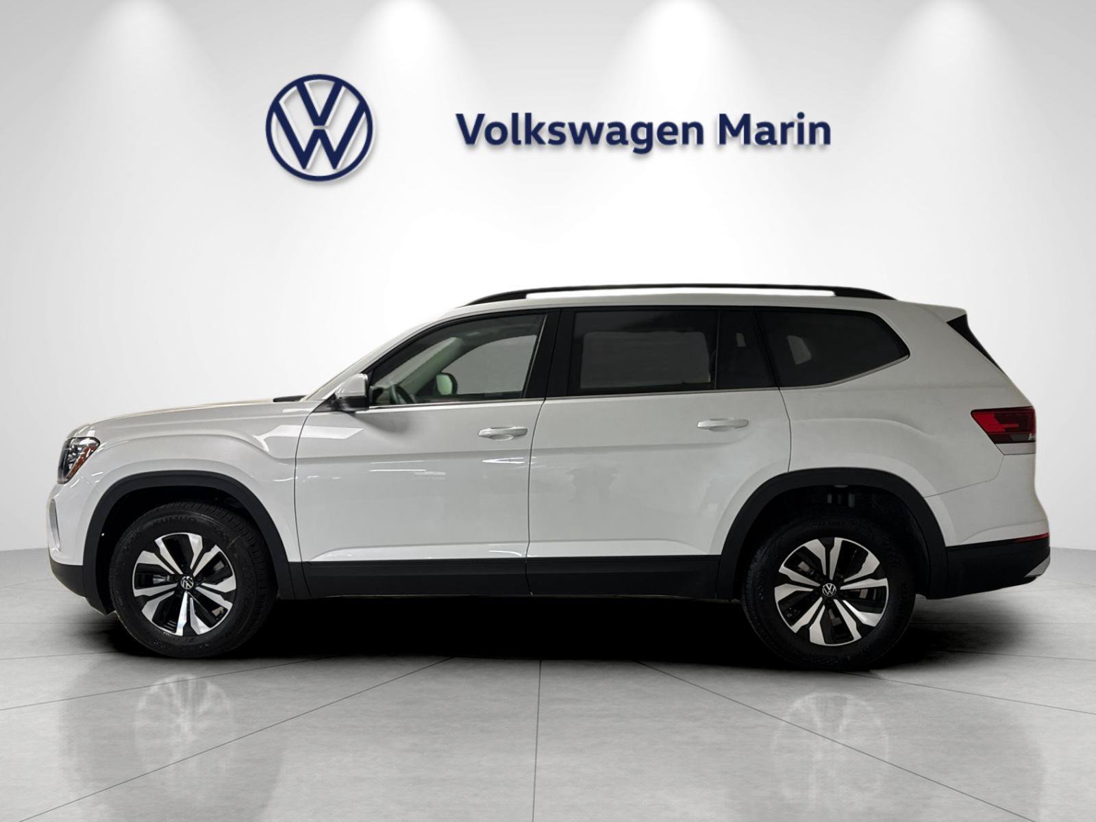 New 2026 Volkswagen Atlas SE AWD/4WD image 2