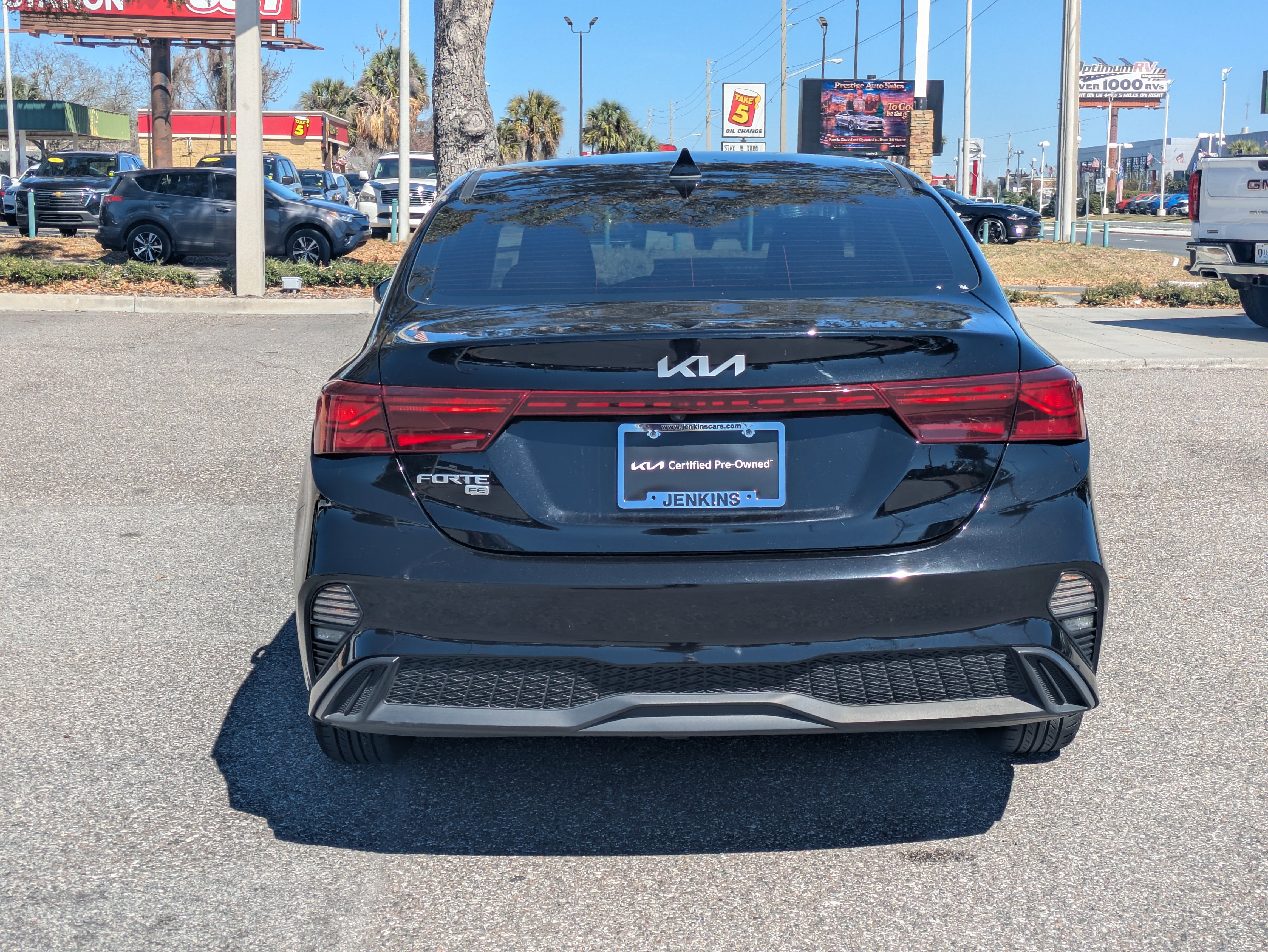 Certified 2022 Kia Forte Sedan image 5