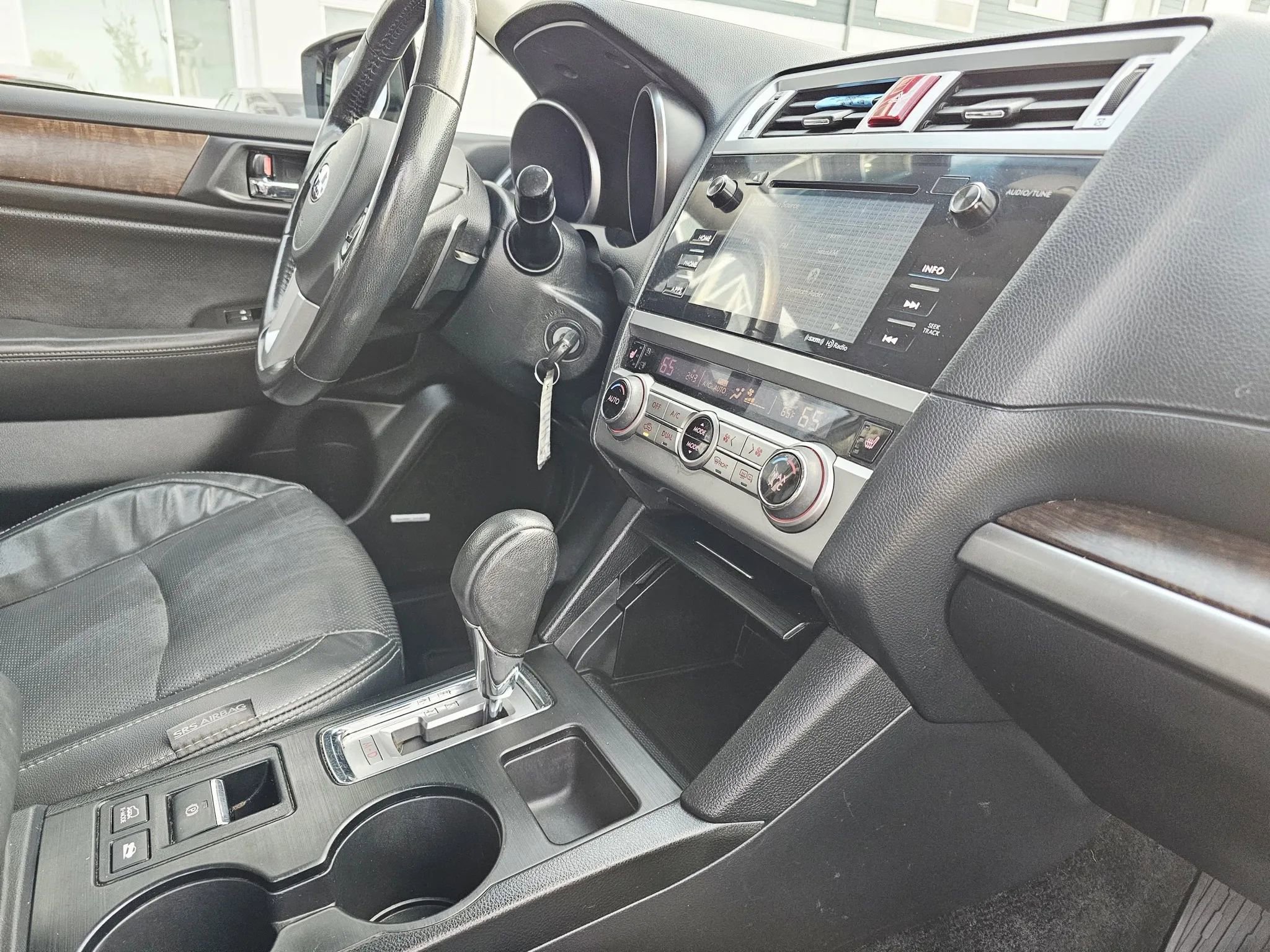 Used 2015 Subaru Outback 2.5i Limited image 14