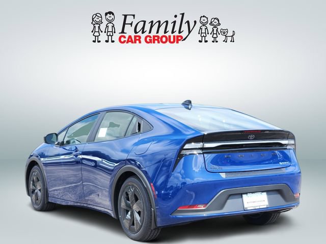 New 2026 Toyota Prius Plug-In Hybrid FWD image 3