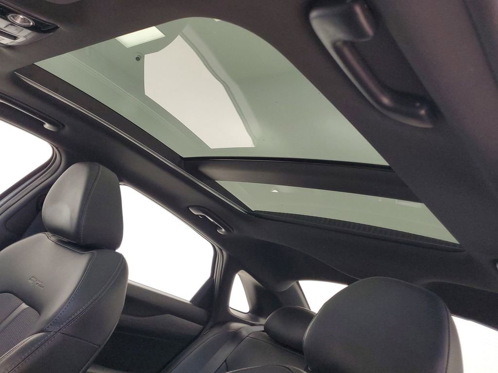 Used 2023 Kia K5 GT-Line image 24