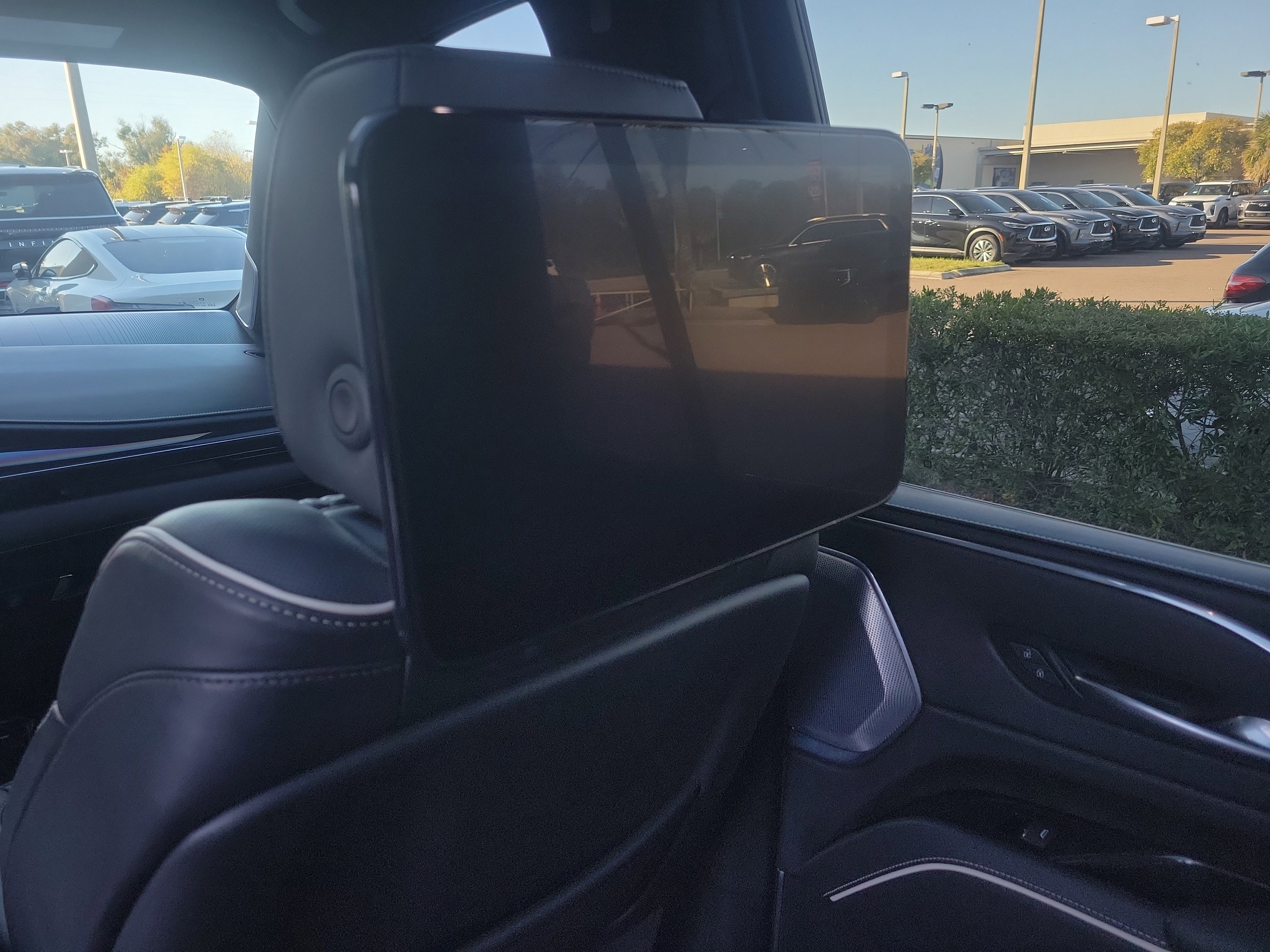 Used 2023 Cadillac Escalade V image 36