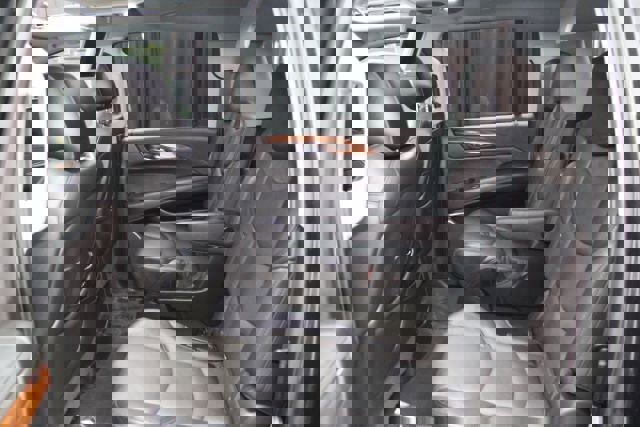 Used 2016 Cadillac Escalade ESV Luxury image 26