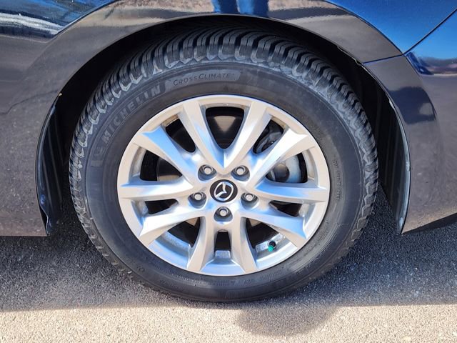 Used 2018 MAZDA MAZDA3 Sport image 14