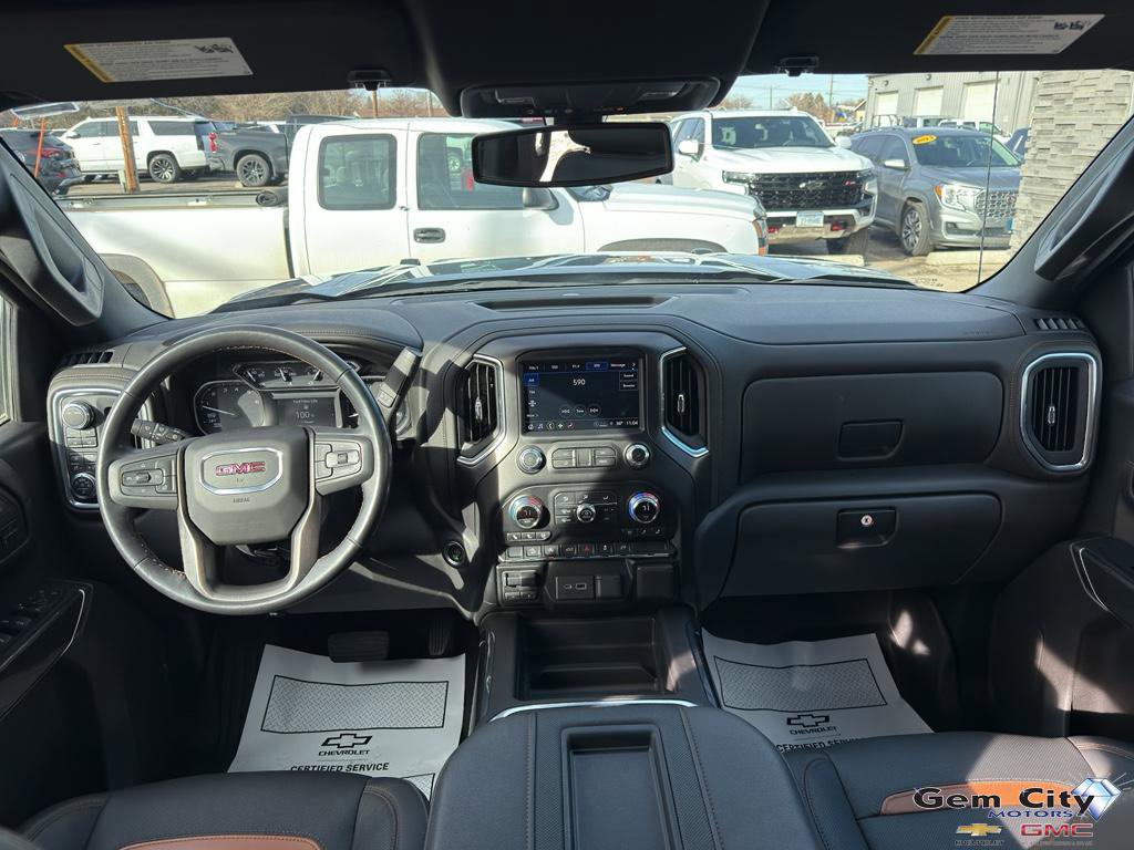 Used 2021 GMC Sierra 1500 AT4 image 16