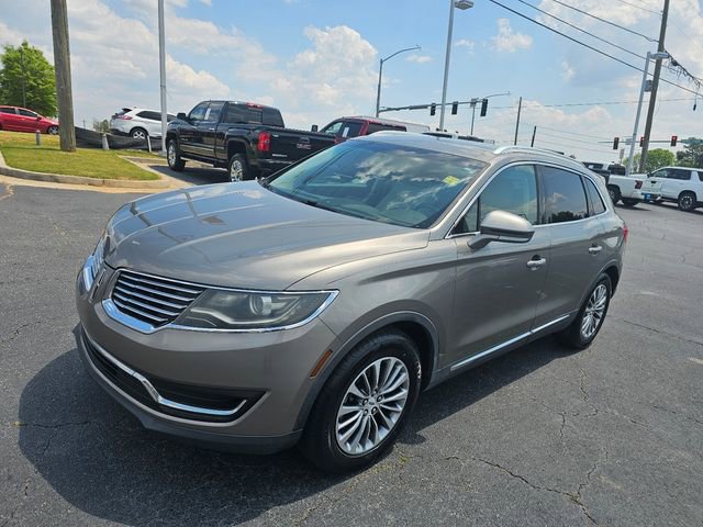 Used 2017 Lincoln MKX Select w/ Select Plus Package FWD image 4