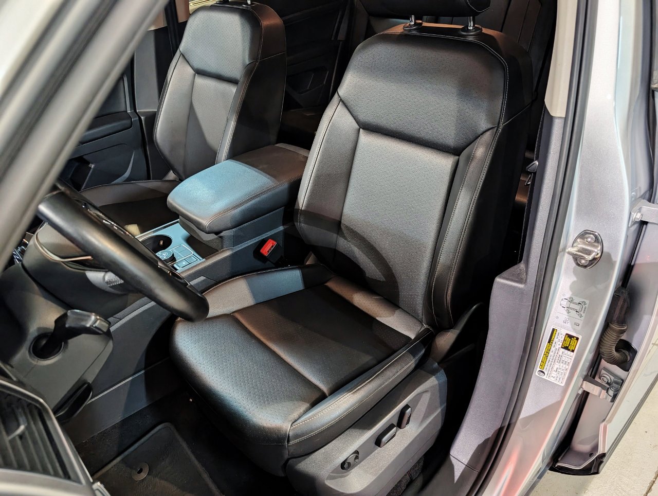 Used 2018 Volkswagen Atlas SE image 19