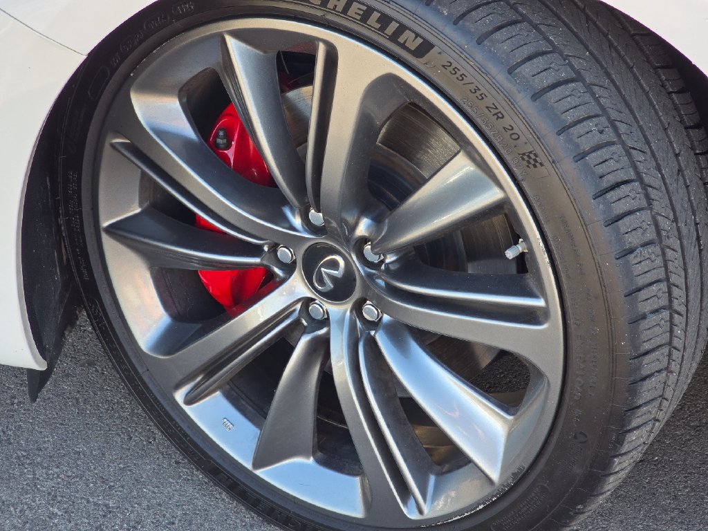 Used 2020 INFINITI Q60 Red Sport 400 w/ Proactive Package AWD/4WD image 10